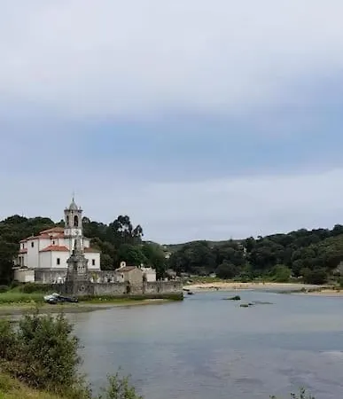 En El Casco Antiguo Llanisco *