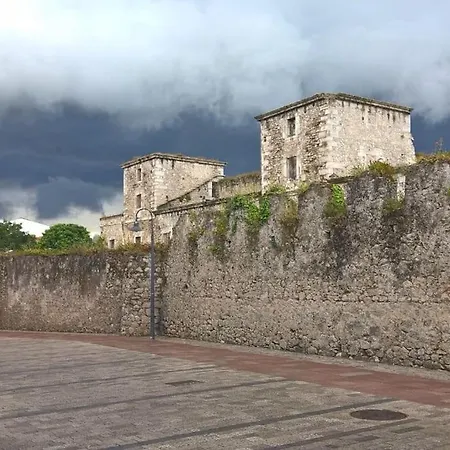 Gestiona2r - En El Casco Antiguo Llanisco Апартаменты